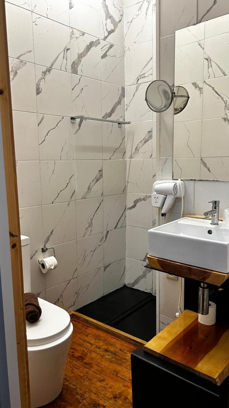 Feel At Home Guest House Οβάρ Εξωτερικό φωτογραφία